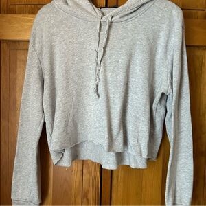 Cropped hoodie